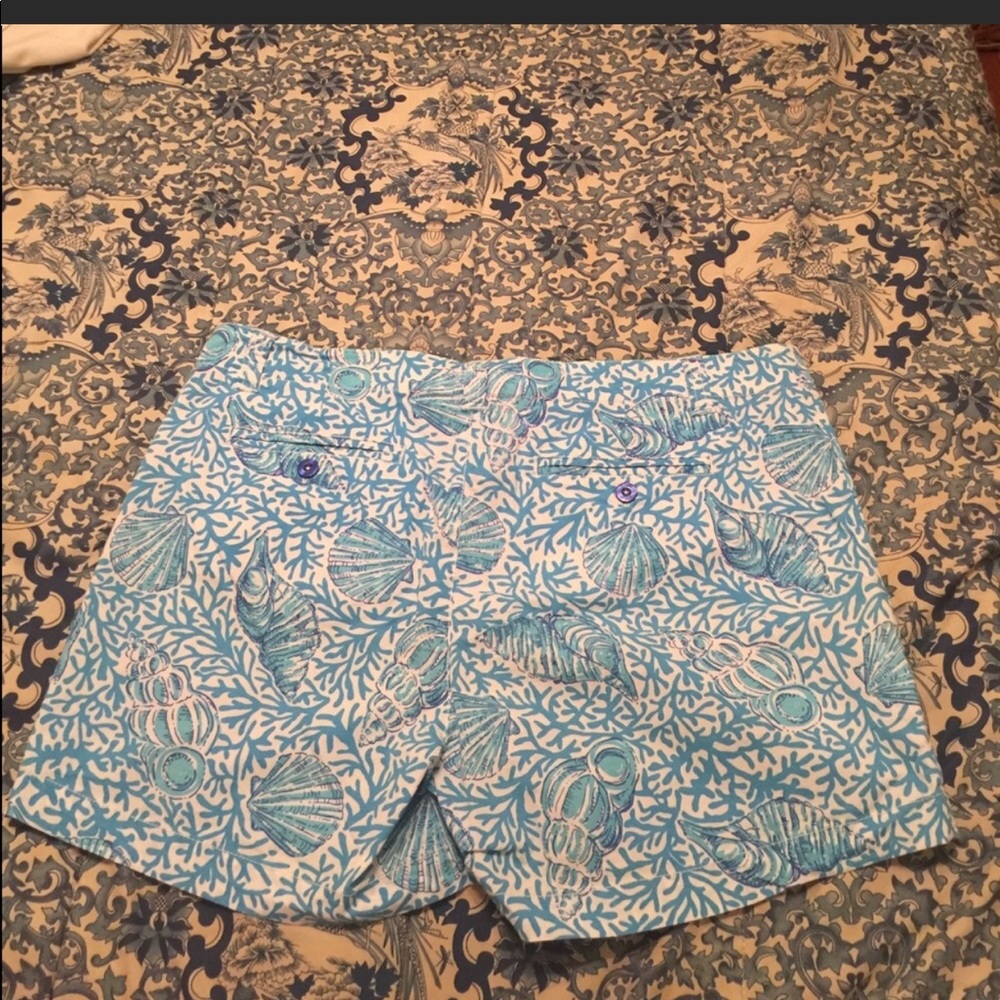 Lilly Shorts